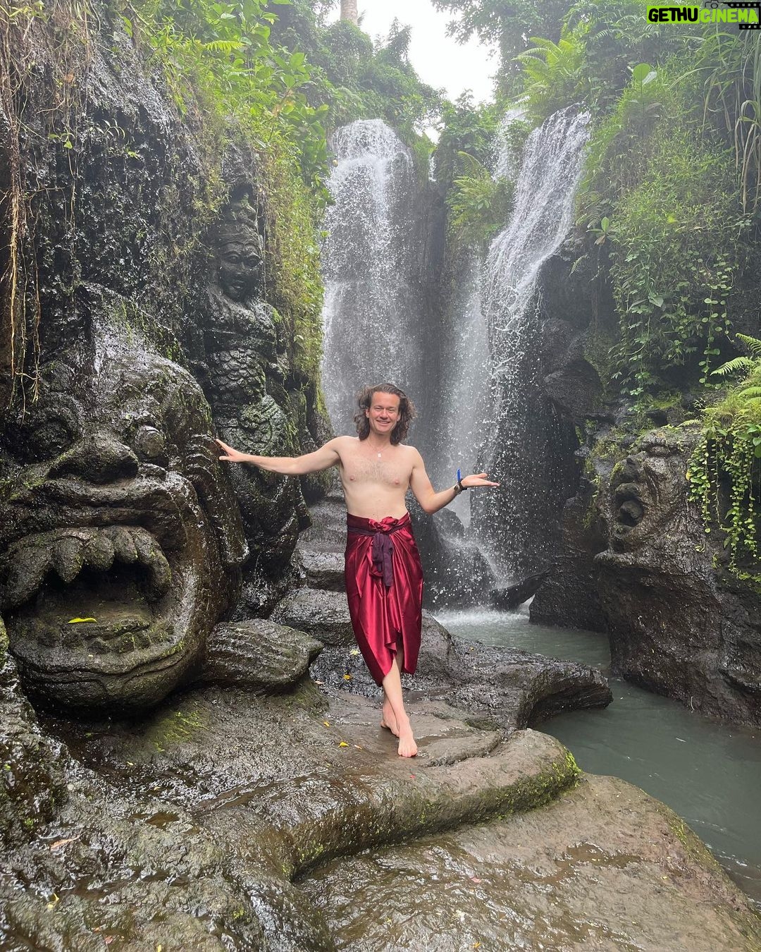 Kiko Mizuhara - 102.8K Likes - take me back to bali🪷*¨✼•.water templeஓீ͜ ۣۜ