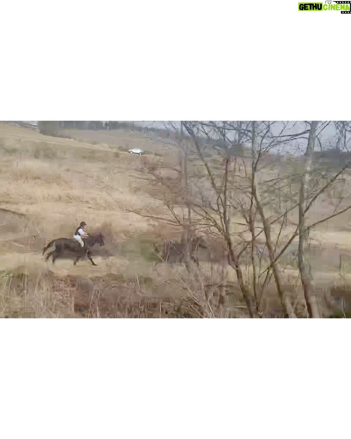 Kim Bum Instagram - - 하나 둘 셋! 여우가 되어 가던 과정 🔙2020 - 🦊