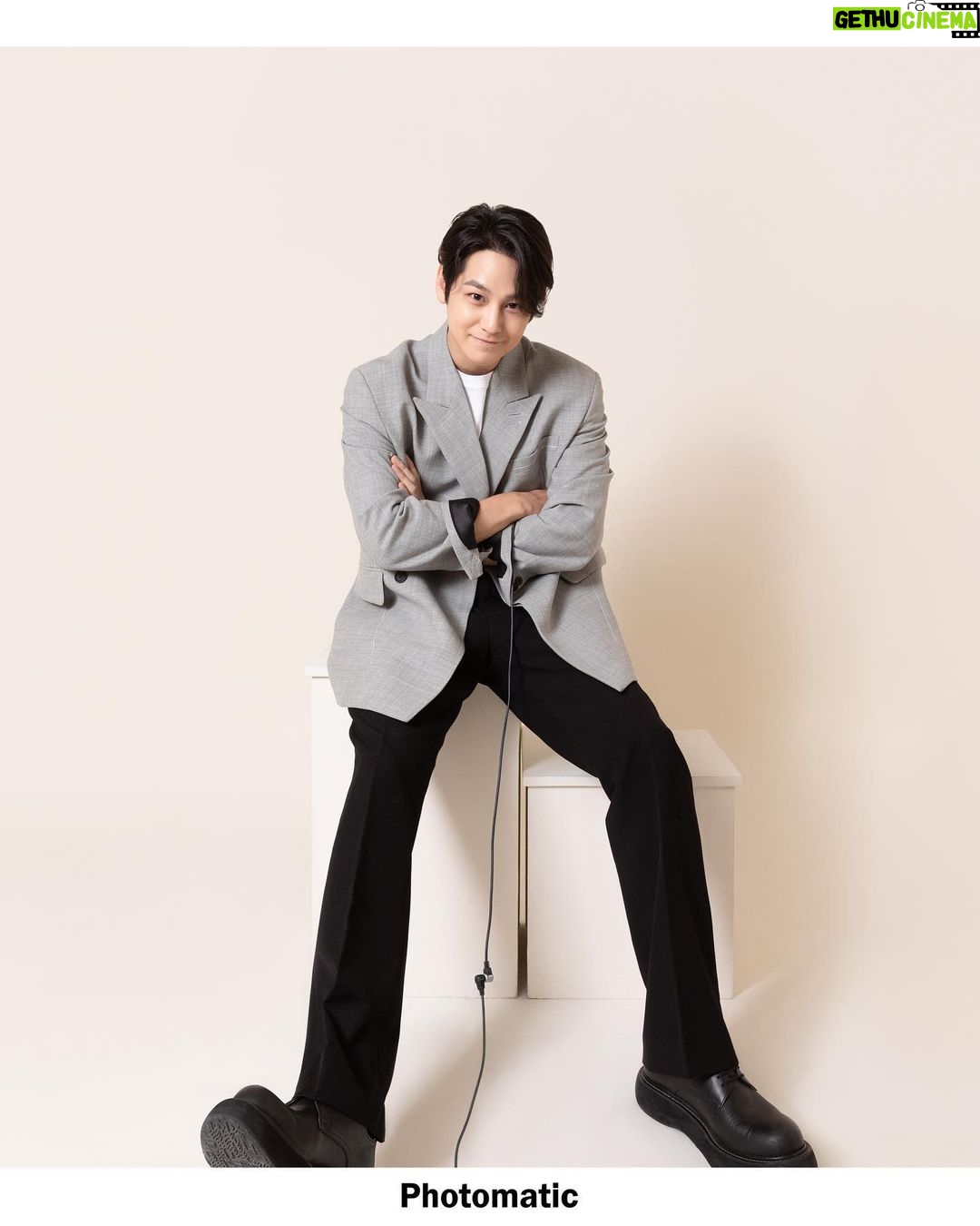 Kim Bum Instagram - - ❤️❤️❤️❤️❤️❤️ (셀프사진 진짜 어렵다..)