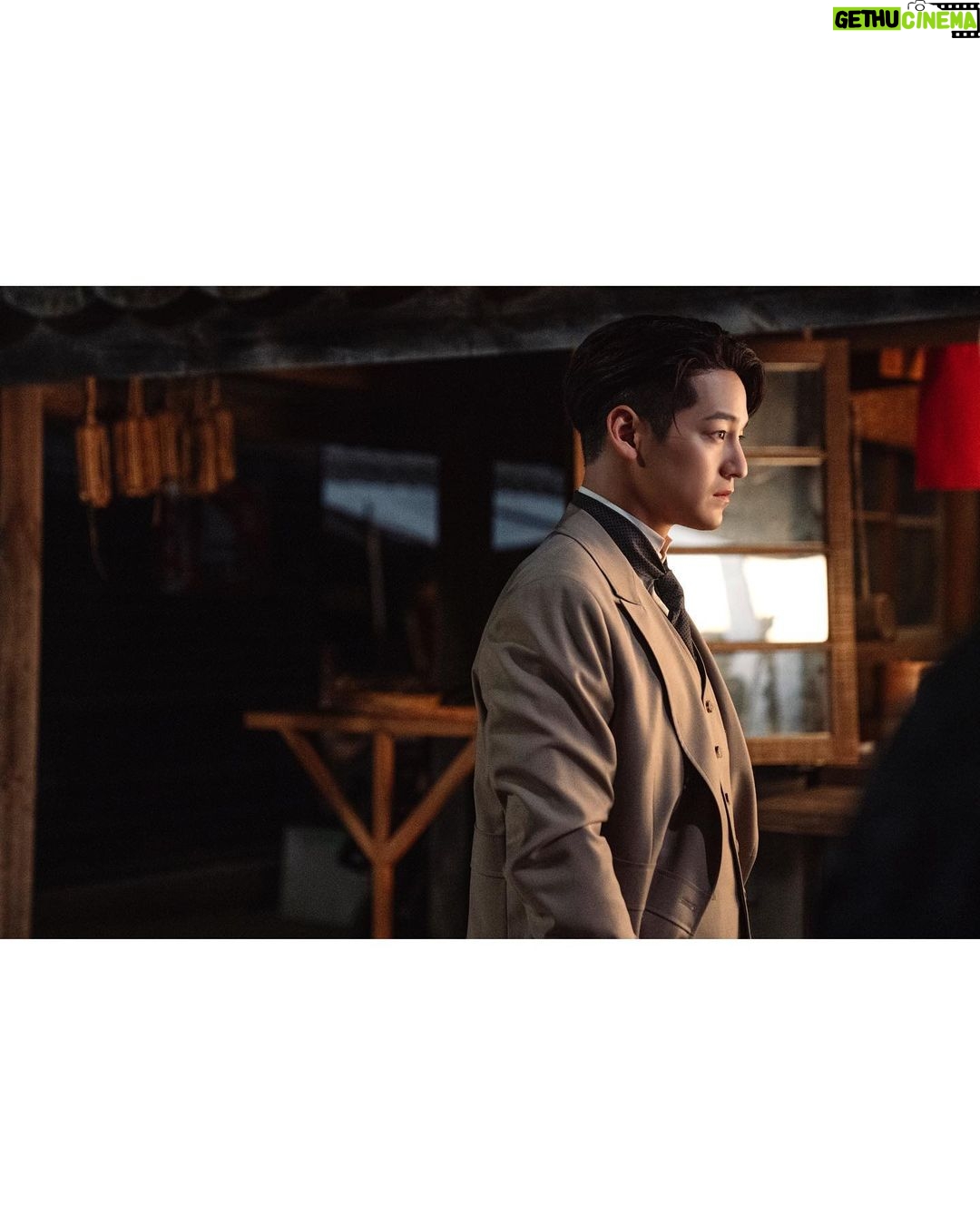 Kim Bum Instagram - - ๐น ๋ ์ฒ์ฌ 88๊ฐ์ ๊ฑด๋ฐ ๊ทธ๊ฒ๋ ์์์ ํฌํจ๋๋? Going up ์ง์ง ์ฌ๋ผ๊ฐ์ ๋ด ์์ด์ปจํํธ ์์ด์ปจํํธ ๐ฌ๏ธ - #๊ตฌ๋ฏธํธ๋1938 ์ผ์ฃผ์ผ ์ธ์ ๊ธฐ๋ค๋ ค์.