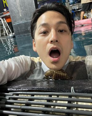 Kim Bum Instagram - -
세상에서 제일 좋아하는 사진 (킬포는 구신주 표정이 아님)(뒤를 보세요: 인자함을 의인화 하면 바로 이모습이지 아니한가)
어푸
물침대
볼찌부(미안함니다분장팀고맙습니다분장팀최고의분장팀)
불이야
러블리 도끼살인마 (우리감독님)
K-팔콘
이마에스트로.해Lee포터
Ep.4 
끝나고뭐먹을래

-
-
만족