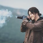 Kim Bum Instagram - - 이랑 등장 랑아 너 저~기 가서 앉아있어. (네? 너무 먼데요?) 멀다고 했잖아요 🤯 🐴 쟤네 모하지 죽인다 최승자헤어살롱 커피담당 하아……. 헤어컷 구미호뎐1938 너무너무 재밌다 Rang’s first appearance Director: U should go there. 🦊: ???? There…? I said its too far 🤪 🐴 Wt r they doing? 🪓 Choi’s Hair salong coffee man Hahhh…… Bros Wow… this show is 👍 - 오래기다리셨죠 ? 네 하루 남았습니다 내일도 구미호뎐1938 tvn 밤 9:20 Anytime @primevideo