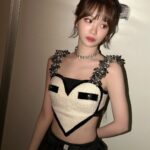 Kim Chae-won Instagram - happy new year 🖤 🐉