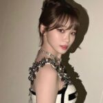 Kim Chae-won Instagram - happy new year 🖤 🐉