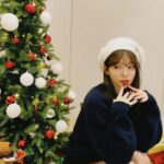 Kim Chae-won Instagram – happy holiday🎄