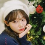 Kim Chae-won Instagram – happy holiday🎄