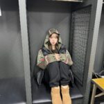 Kim Chae-won Instagram – 누구보다 빠른 퇴근준비👍