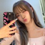 Kim Chae-won Instagram - i don’t care what’s wrong or right