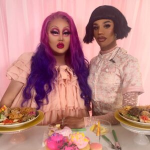 Kim Chi Instagram - Fun times with my quarantine homie @naomismalls during @klarna.usa drag brunch! Special thanks to @ageofaquaria and @plastiquetiara for their amazing performances! Tune in next week for our drag leisure themed brunch featuring performances by @kameronmichaels and @gigigoode! Klarna will be donating a dollar per viewer to help out entertainers that are currently out of work due to COVID-19 so make sure to tune in and tell your friends!