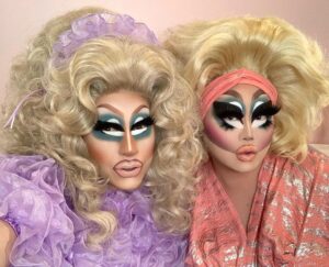 Kim Chi Instagram - Two whoa! Man
Check out the @kimchichicbeauty x @trixiecosmetics video!