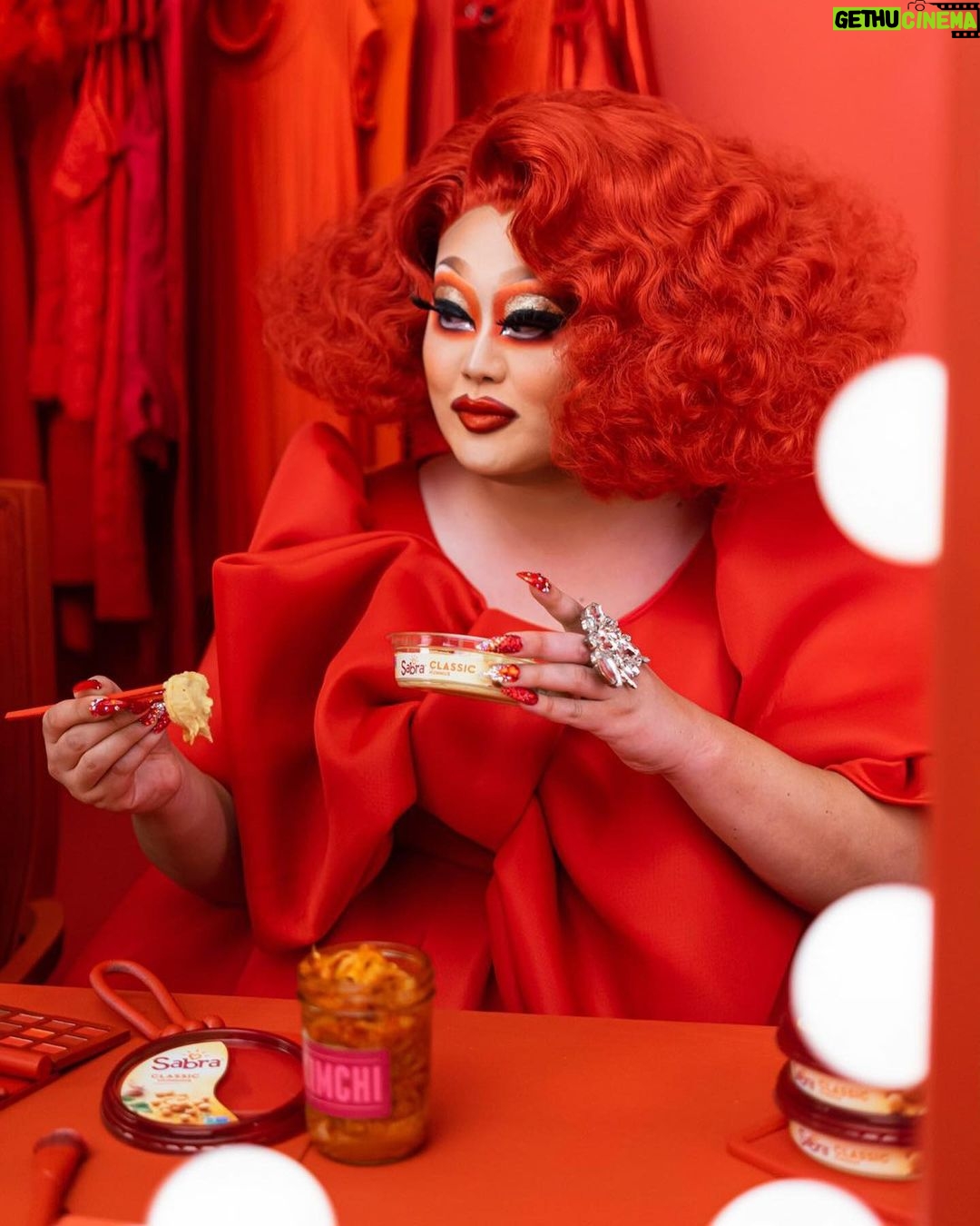 Kim Chi Instagram - Throwback to when yo momma was the OG Super Bowl commercial queen for @sabra 👑 Photo: @flattopphotography Dress: @diana.makes Hair: @1800wigtakeout Nails: @thenailestco