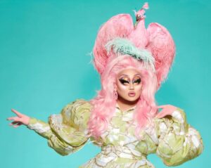 Kim Chi Instagram - 51% of the company? More like I own the entire fucking company, bitch! Wearing all @kimchichicbeauty shadows and HKG in peach pink 🥰
Photo: @sanchezzalba
Headpiece: @redaggio
Dress: @theladyhyde