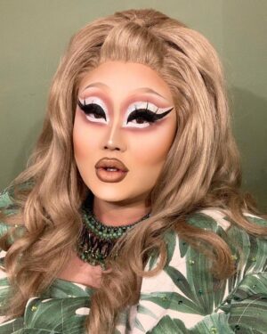 Kim Chi Instagram - Staying neutral