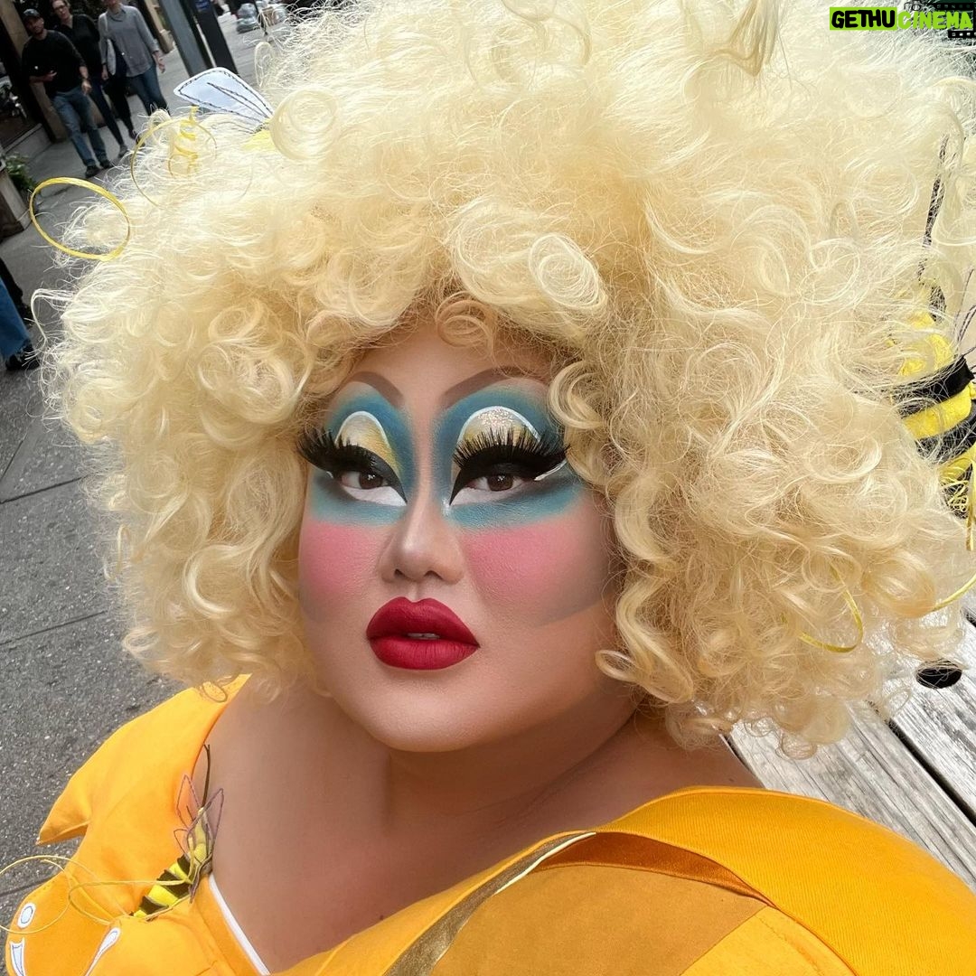Kim Chi Instagram - Had a blast being with @farmacybeauty at Sephoria yesterday! Make up: @kimchichicbeauty Jewel collection: sapphire, Thailor blush, effin eyeliner Hair: @_hairwitch