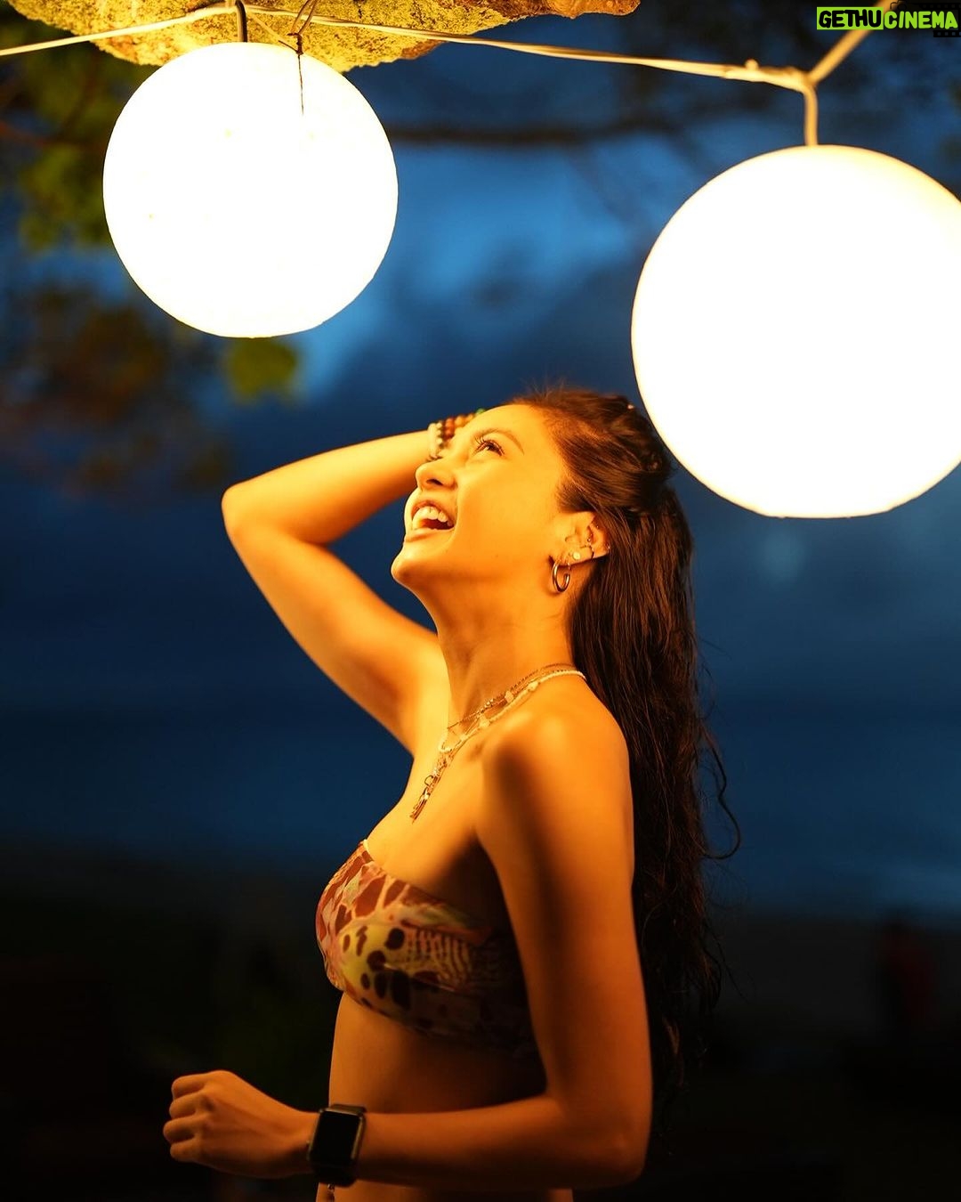 Kim Chiu Instagram - 3 Cβs in life. π’ππππΌπΎ. π’ππΊππΌπΎ. π’ππΊπππΎ. π΄π ππ πππ πππΊπ πΌπππΎπ πΏππππ. πβ¨π€ Balesin Island