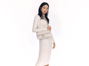 Kim Da-mi Instagram - With @fendi 💛
#fendi #fendiAmbassador