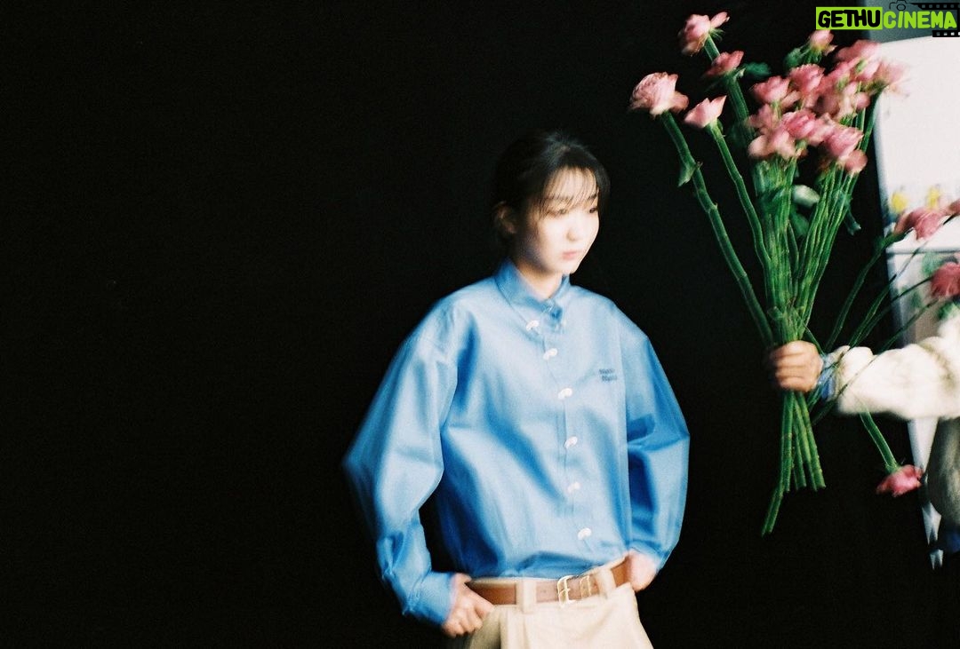 Kim Da-mi - 1 Million Likes - @ellehongkong 🌷