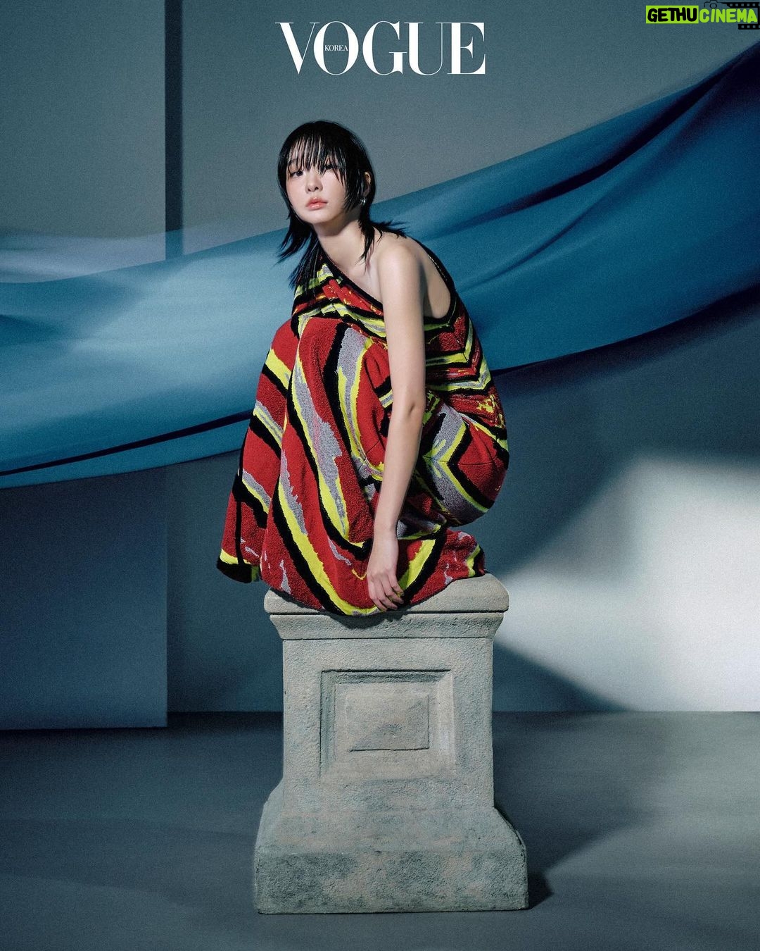 Kim Da-mi Instagram - @voguekorea #bottegaveneta