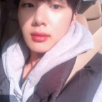 Kim Dong-hee Instagram - 😌☀️