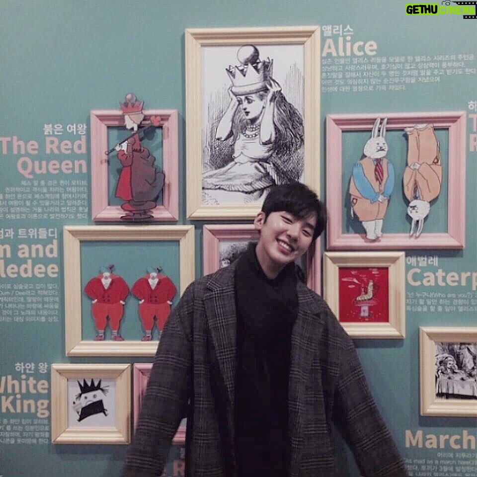 Kim Dong-hee Instagram - 2018.