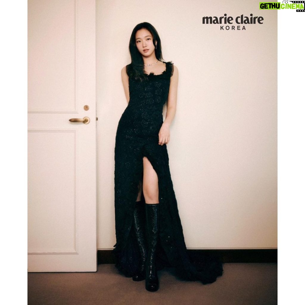 Kim Go-eun Instagram - @marieclairekorea @chanelofficial 🖤💎🌷