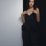 Kim Go-eun Instagram – @voguekorea @chanelofficial 💎
