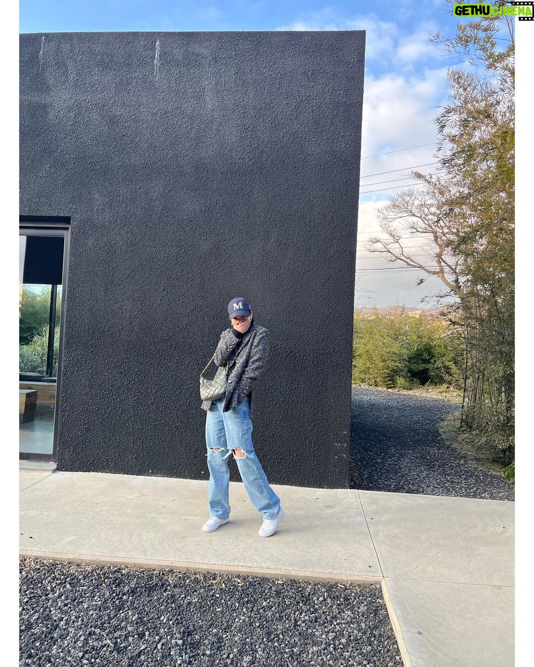 Kim Go-eun - 605.4K Likes - 💙💙