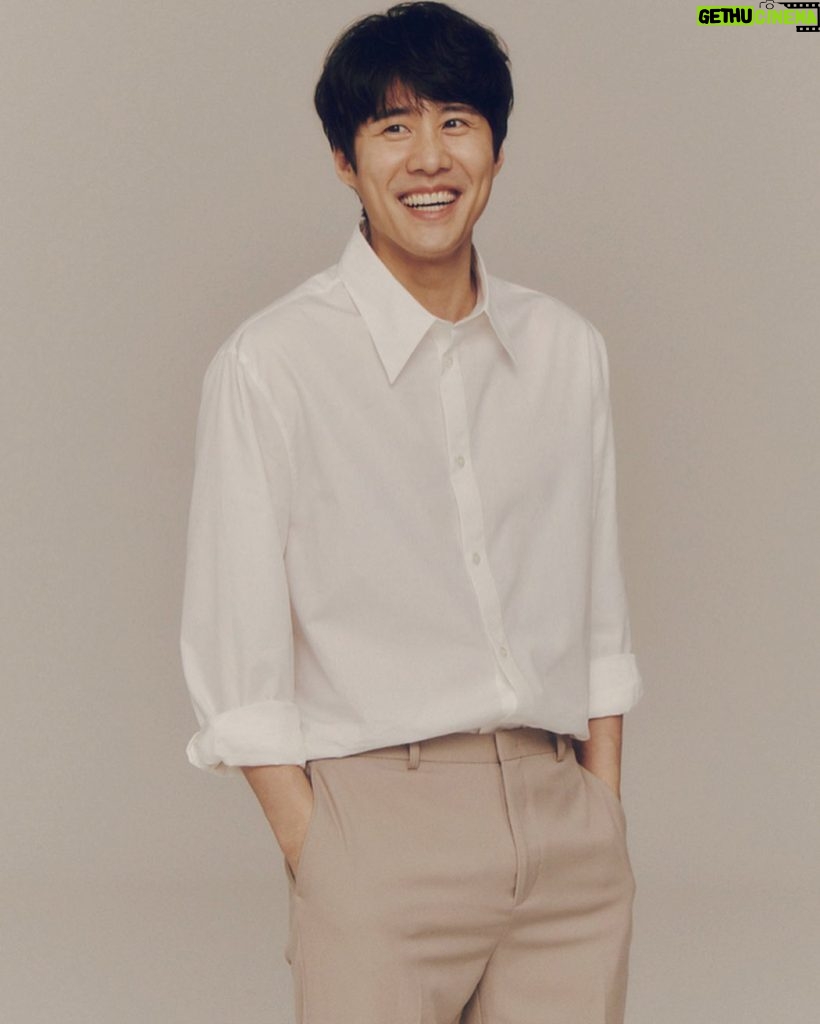 Kim Go-eun Instagram - 최고 멋진 배우 #나철 최고 멋진 사람 아빠 남편 아들 친구 #나철