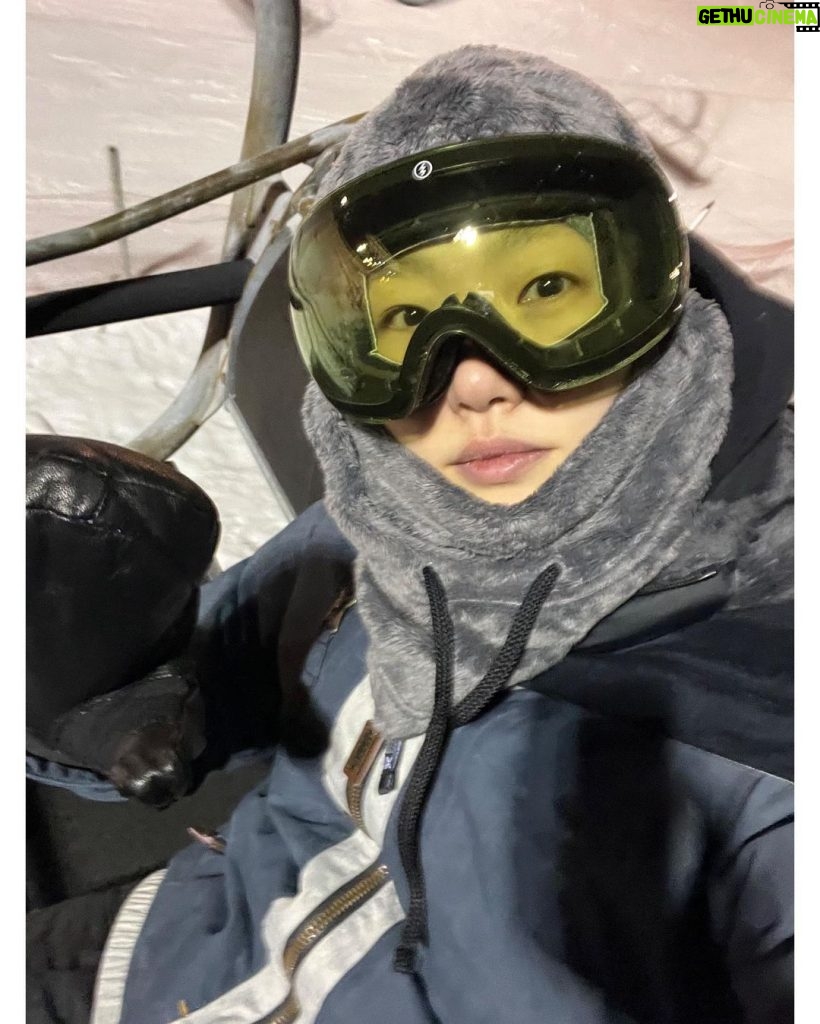 Kim Go-eun Instagram - 너무나 오랜만에!!❄️
