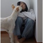 Kim Go-eun Instagram – 우리 월이랑 🤍