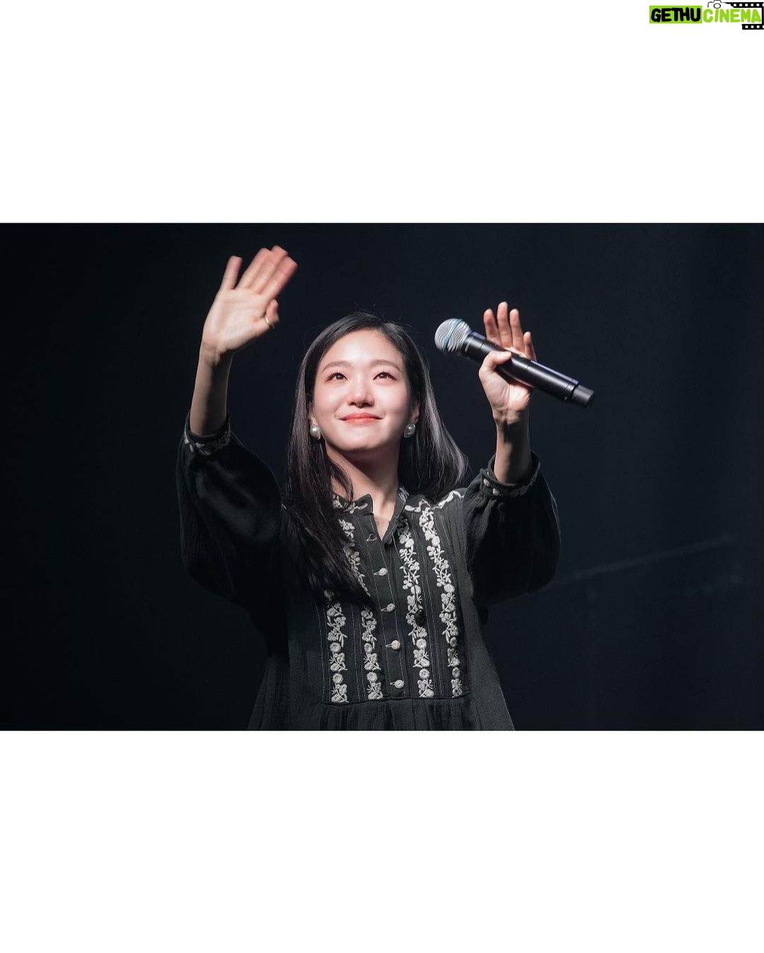 Kim Go-eun - 692.9K Likes - 인생에서 너무나 행복한 시간을 만들어주셔서 감사합니다. 사랑합니다 💗🙇🏻♀️
#고은날