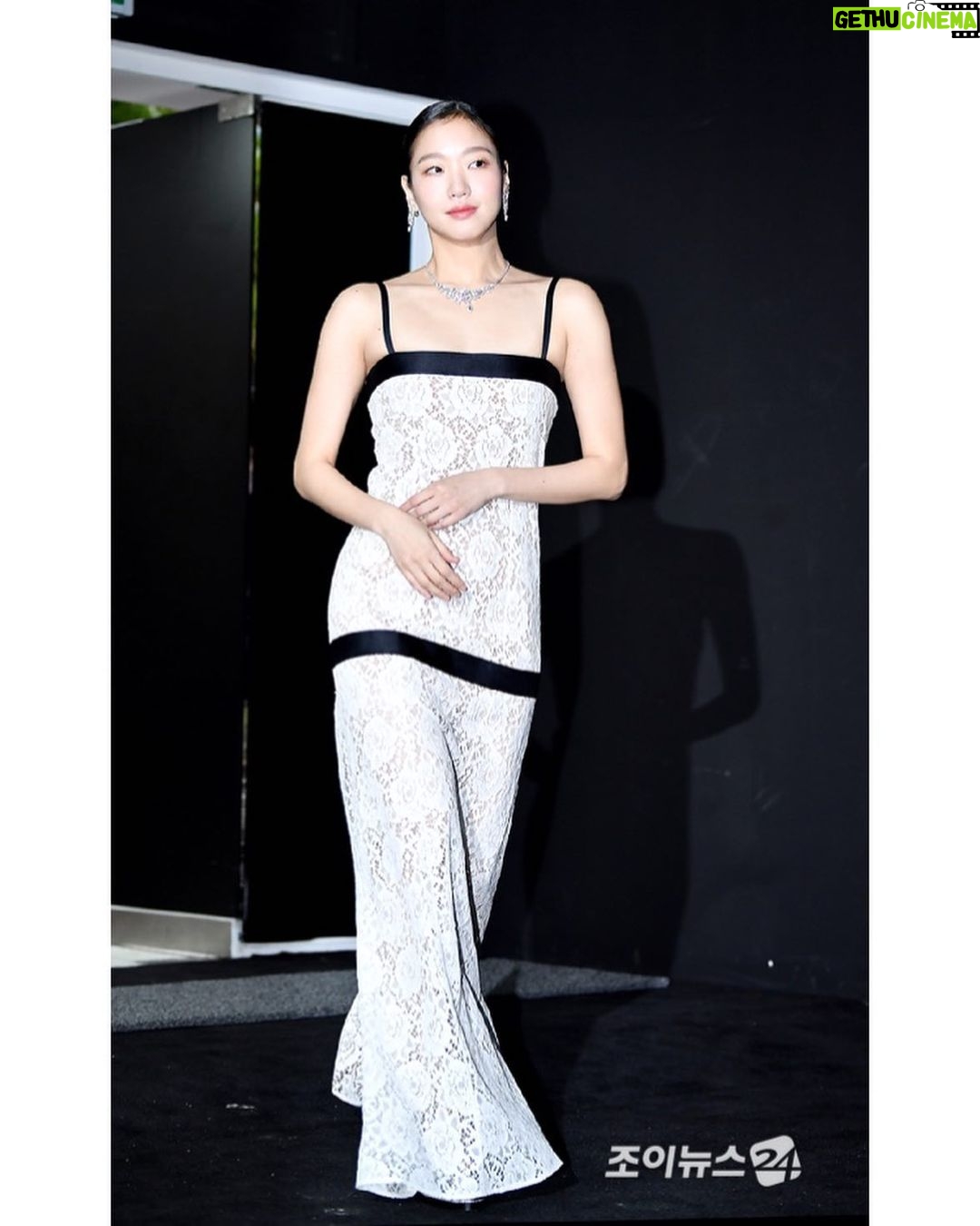 Kim Go-eun Instagram - #TweedDeCHANEL #CHANELHighJewelry ✨💎💎✨