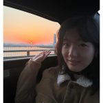 Kim Go-eun Instagram - 🌅