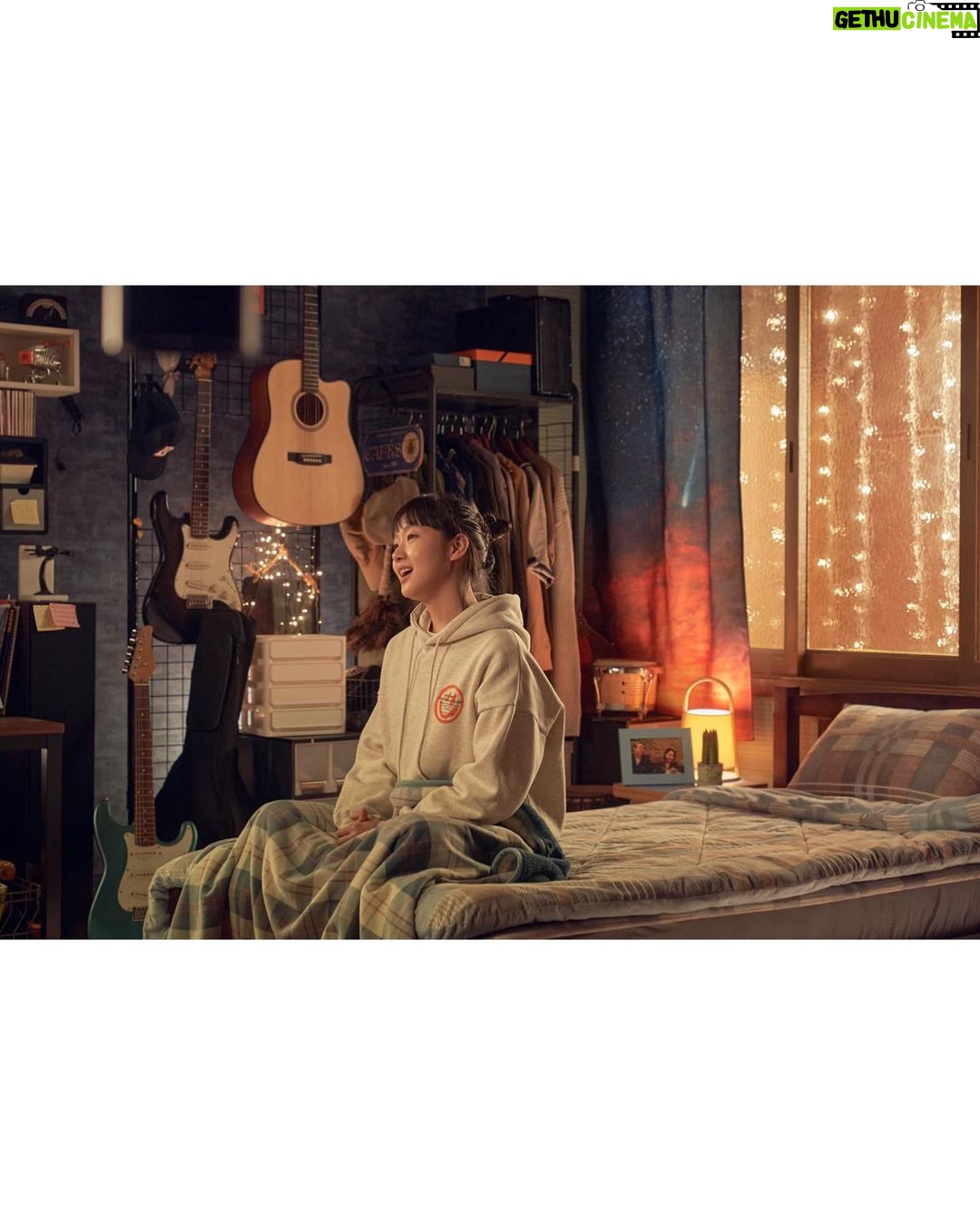 Kim Go-eun Instagram - #도그데이즈 🐕🐶 극장으로 달려갑시다아아!! 🐾