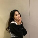 Kim Hye-yoon Instagram – 어제 영화 보러 와주신 모든 분들께 정말 정말 감사하고 제가 많이 애정합니다…❤️ 
#불도저에탄소녀 #4월7일개봉