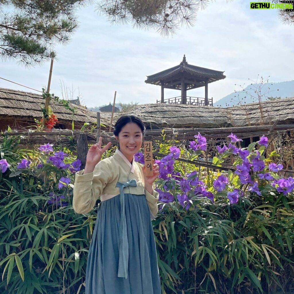 Kim Hye-yoon Instagram - 조이로 살 수 있어서 정말 많이 행복했고 즐거웠습니다🥰 어사와조이를 사랑해주시고 시청해주신 모든 분들께 진심으로 감사드립니다💘