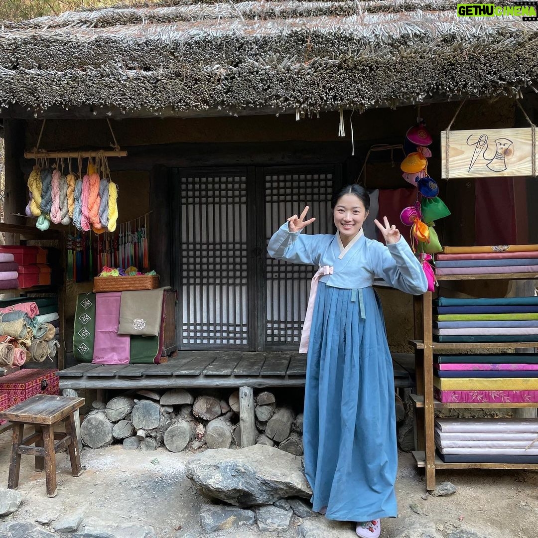 Kim Hye-yoon Instagram - 조이로 살 수 있어서 정말 많이 행복했고 즐거웠습니다🥰 어사와조이를 사랑해주시고 시청해주신 모든 분들께 진심으로 감사드립니다💘