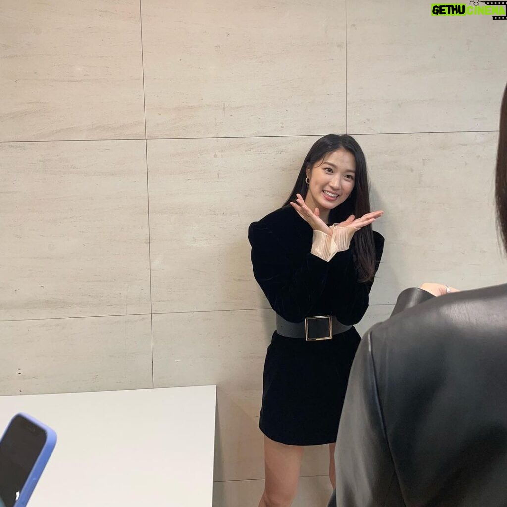 Kim Hye-yoon Instagram - tvn 어사와조이 11월 8일 밤10시30분❤️
