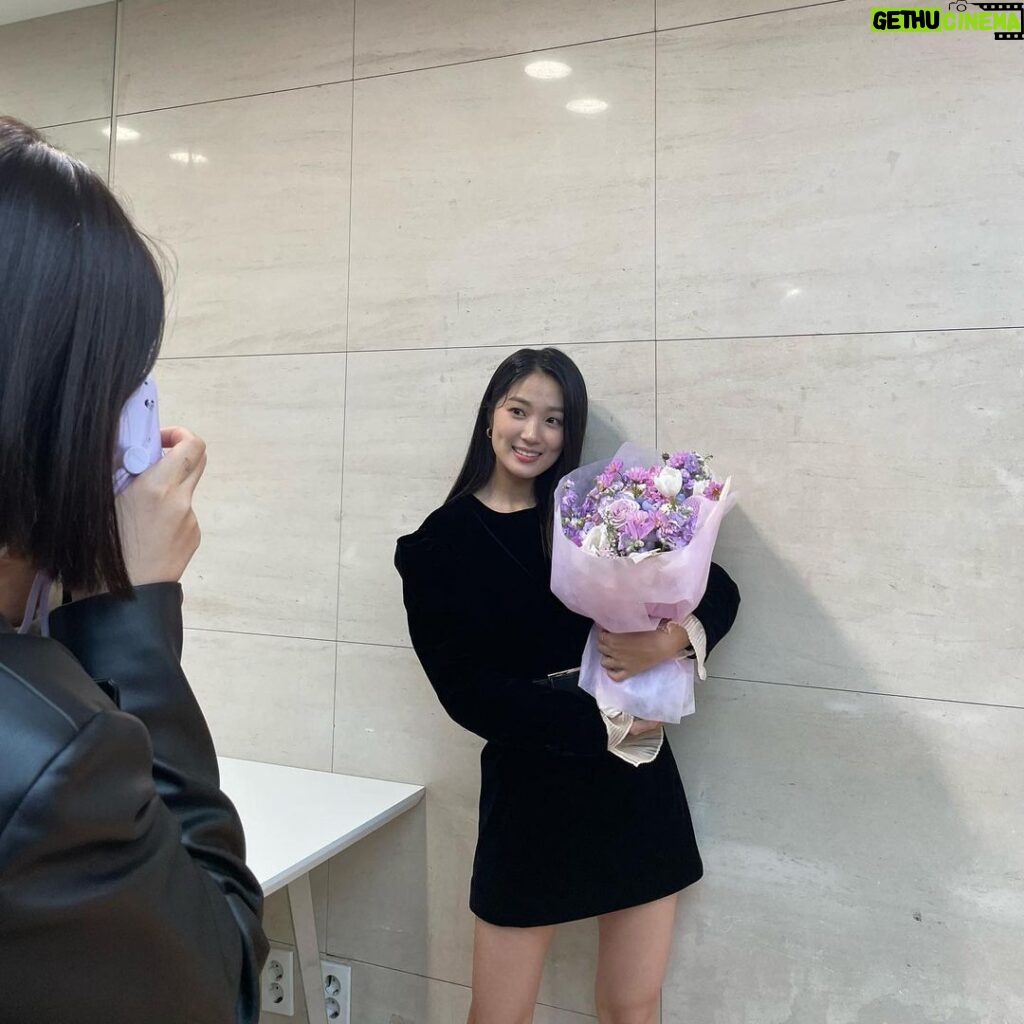 Kim Hye-yoon Instagram - tvn 어사와조이 11월 8일 밤10시30분❤️