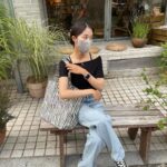 Kim Hye-yoon Instagram - 🖤💙