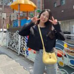 Kim Hye-yoon Instagram - 💛💛💛