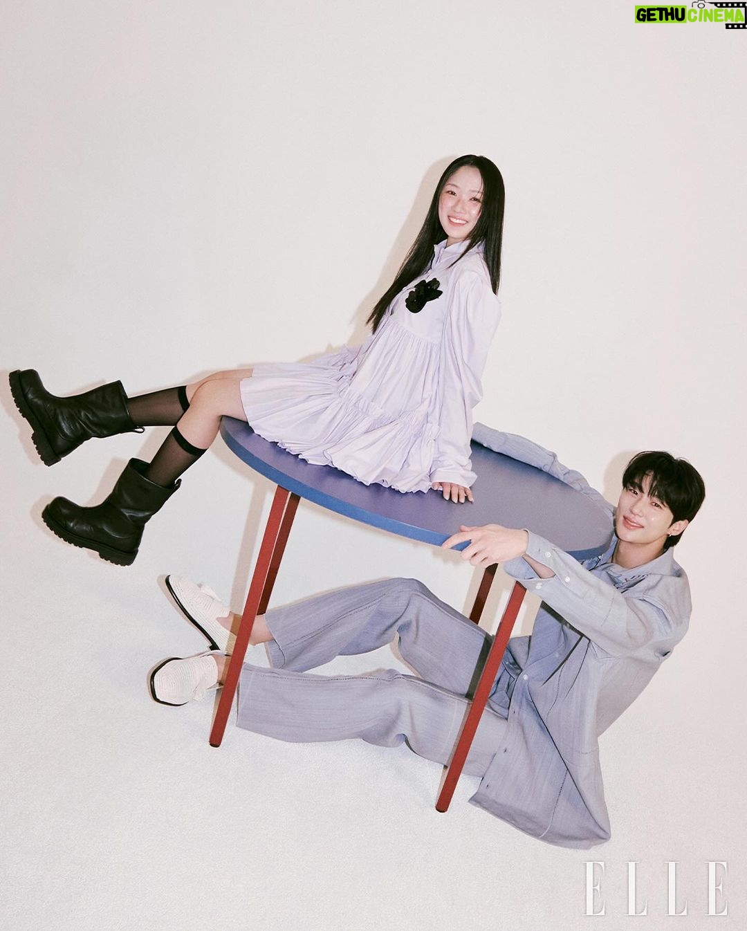 Kim Hye-yoon Instagram - @ellekorea Make up @binaaaaaas Hair @eunji_ouioui Stylist @wwwwwwn88