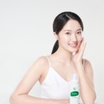 Kim Hye-yoon Instagram – 아크네스🤍💚🤍💚
@acnes.kr