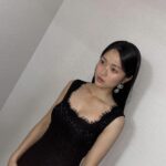 Kim Hye-yoon Instagram – 청룡영화상 수상하신 모든 분들 축하드립니다🖤🖤🖤