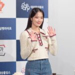 Kim Hye-yoon Instagram – 청룡영화상 핸드프린팅 너무 즐겁고 값진 경험이었습니다🥰