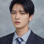 Kim Jae-joong Instagram – 왜 나같지 않을까🤔
