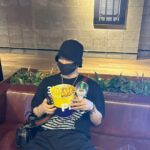 Kim Jae-joong Instagram - 영화볼때도 재봉이 놓지않을거야✨️