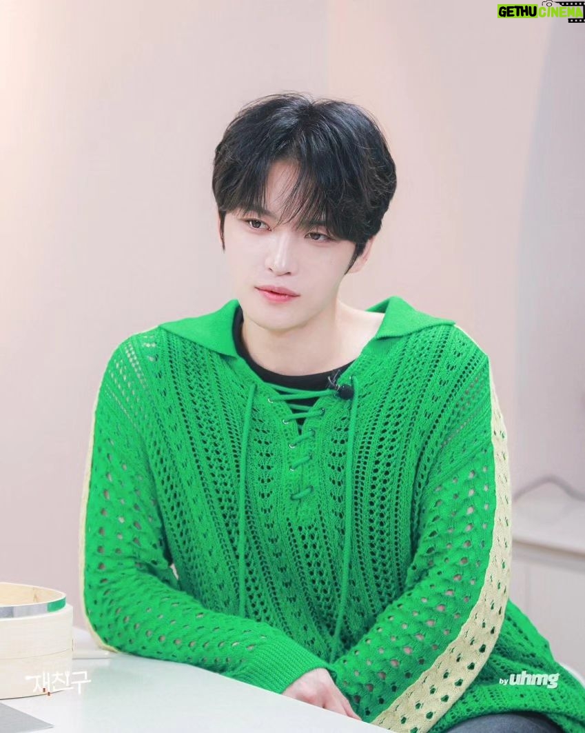 Kim Jae-joong Instagram - 이번 친구는 누구일까? #재친구