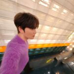 Kim Jae-joong Instagram - 현장에서 배운 요즘 촬영법? 대실패.. 연습해서 다시 도전하게ㅆ..습니다 오늘 나 살짝 눈물 나려고 했지만 기쁨의 감정으로 억누르고 마음을 추슬렀어요 설명하기 어려운 이 마음.. 이해하기 힘드시겠지만 그동안의 과정과 이야기들을 떠올리기보단 행복을 위한 새로운 첫걸음의 '오늘'에게 감사하며 함께 고생하시는 주변 모든 분들에게 고마움의 마음을 나누고 싶어요 오늘이 될 내일도 모두가 웃음으로 함께 하길 바라요 그리고 축하 고마워요 ✨️
