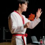 Kim Jae-joong Instagram - 사인회 소중해🥹